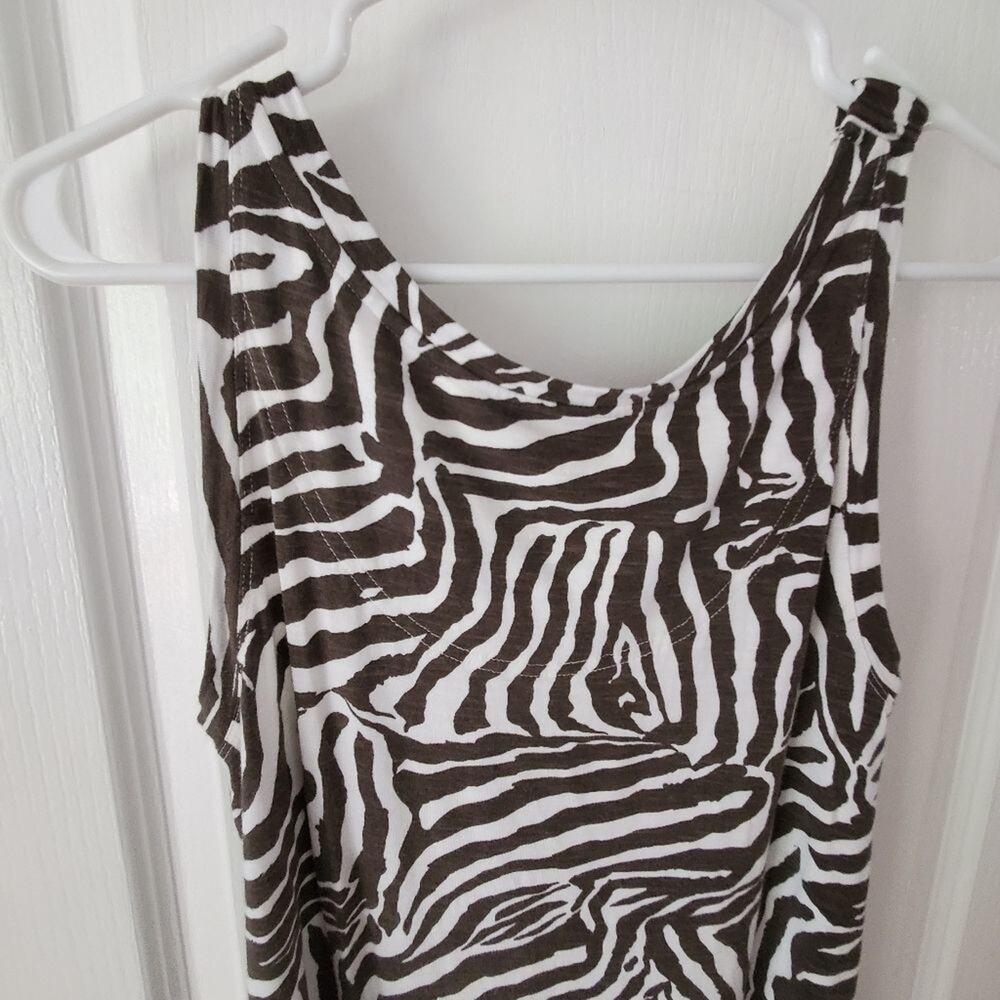 LOFT GIRAFFE print super soft tank top - Picture 5 of 6